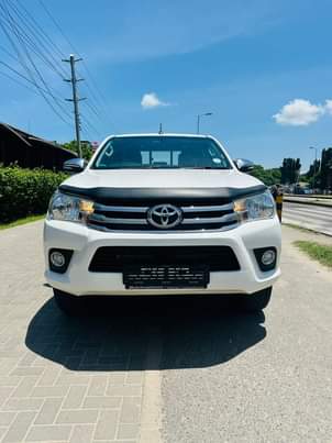 A picture of HILUX DOUBLE