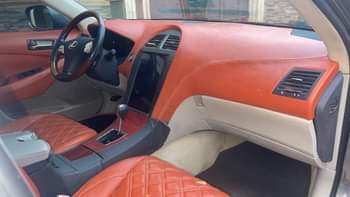 A picture of Nigerian used Lexus ES350 07 for quick sale Everything works