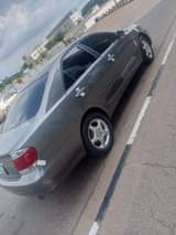 A picture of 2004 Toyota Camry Le