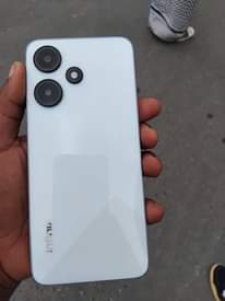 A picture of Infinix hot 30i mpya kabisa storage 128 ram 4 Location