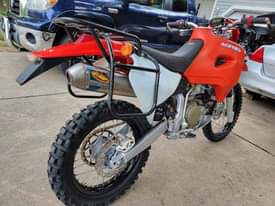 A picture of HONDA XLR 650