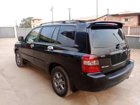 A picture of PRICE SLASH DOWN REGISTERED TOYOTA HIGHLANDER 07 WITH ANDROID SCREEN