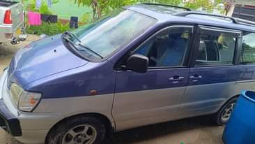 A picture of Toyota Noah Sr 40 on sale