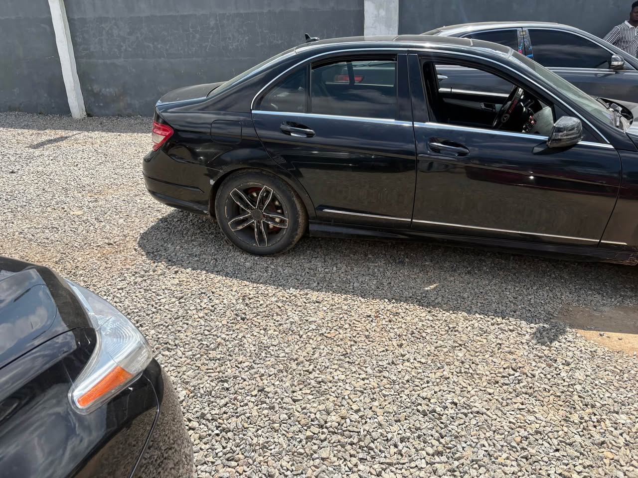 A picture of Awoof deal Mercedes Benz Model c300 Year 2008 Buy and