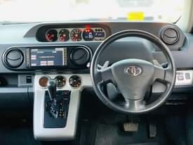 A picture of Toyota rumion