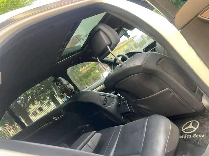 A picture of c300 Benz