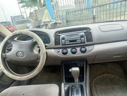 A picture of URGENT SALE Clean Reg 03 Toyota Camry big daddy 4plugs