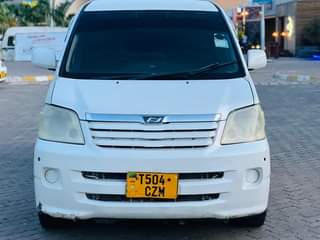 A picture of Noah milion 5 9 Ipo mwanza Automatic Engine safi 0784857610
