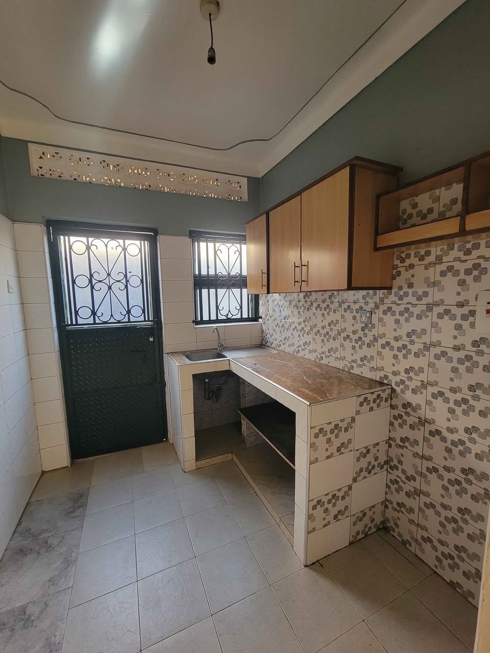 A picture of 2 beds 1 bath House