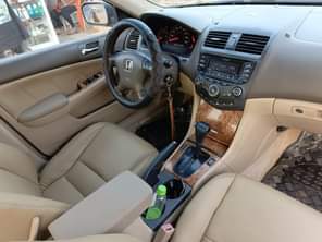 A picture of 2004 Honda Accord V4 Nearly used Baked on first body