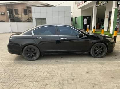 A picture of Too Sharp Honda Accord 2010 v6 With a sound Engine