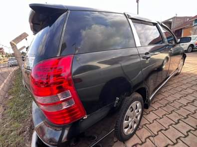 A picture of Wish Perfect condition. 0703704731