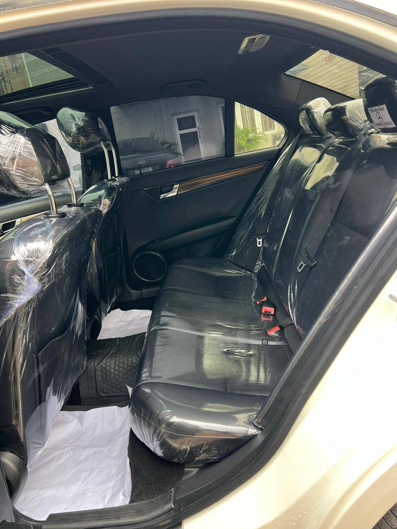 A picture of 2011 Mercedes Benz c class