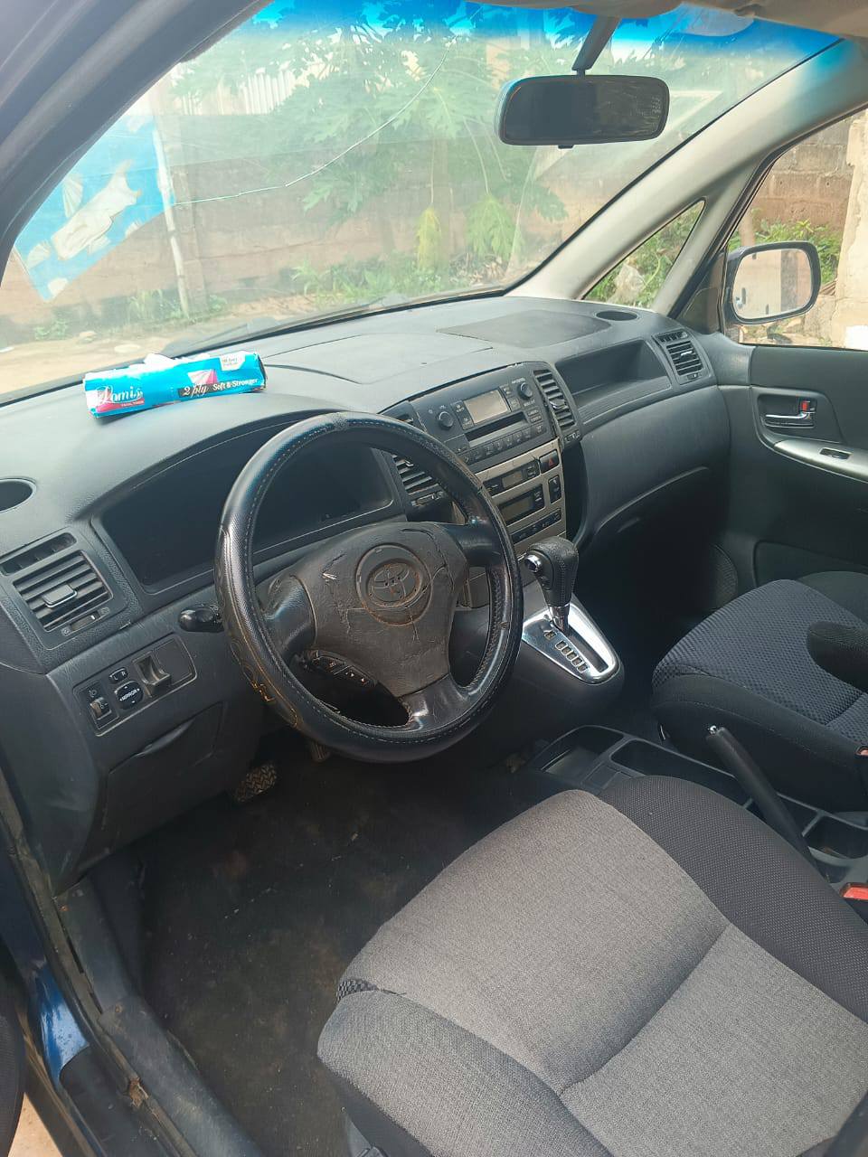 A picture of Distress Sale Toyota Corolla Verso Automatic Good Engine Gear 2