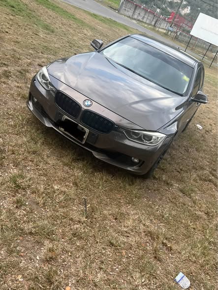 bmw 320i