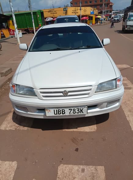 A picture of Toyota premio