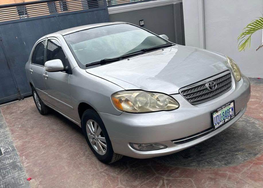 A picture of Good deal. V. Clean 2008 Toyota Corolla.