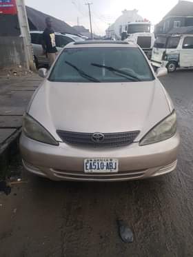 A picture of Dealer Best Food Very sharp Toyota Camry 2004 for sale