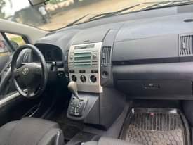 A picture of Toyota Verso 2007 Model
