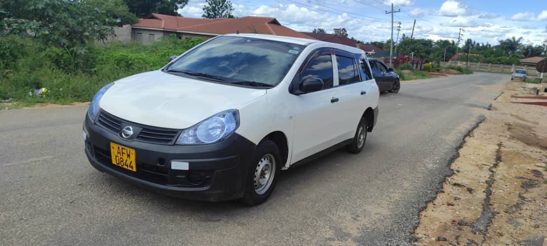 classifieds/cars nissan