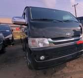 A picture of Toyota hiace bus 2008 model