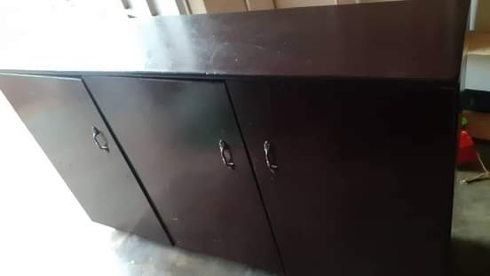A picture of Used home items on sell