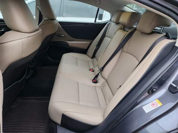 A picture of 2019 Lexus ES350 for Sale Price 69 500 000 Location