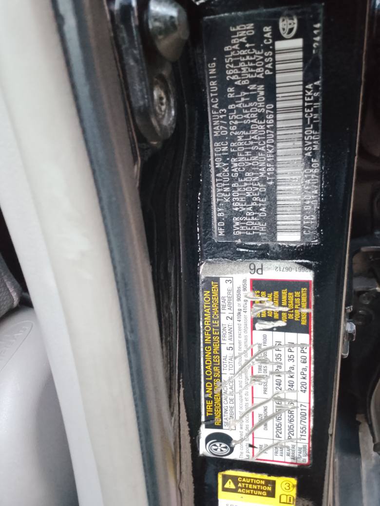 A picture of Neatly Used 2013 Toyota CAMRY XLE 08068293625