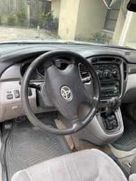 A picture of Toyota Highlander 2002 Everything is in order Buy and drive