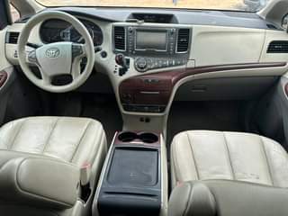 A picture of 2012 TOYOTA SIENNA