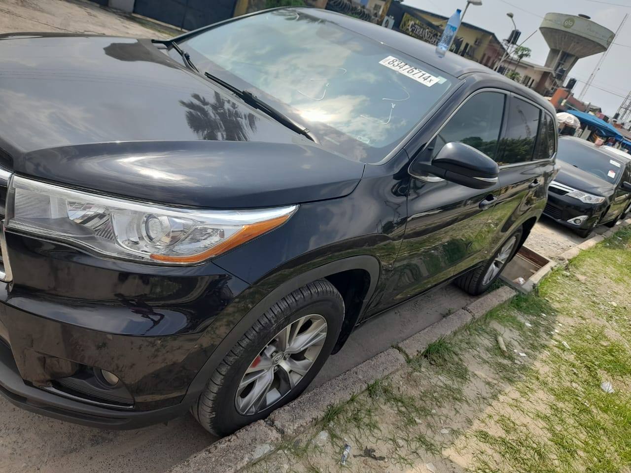A picture of Toyota highlander 2015 foreign used
