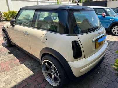 A picture of Mini Cooper