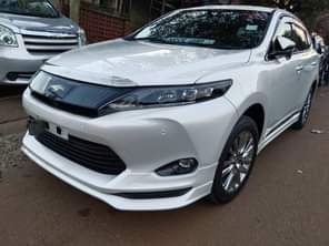 A picture of Toyota Harrier 2014 At 88m 0706044260 0774245262