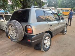 A picture of Toyota Rav 4