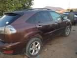 A picture of LEXUS RX 330 2004