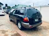 A picture of Brand Hyundai Model Santa Fe Year 2004 AC chilling Price