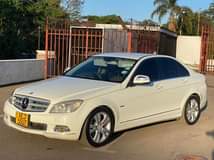 classifieds/cars mercedes