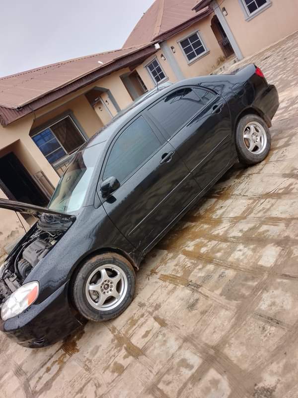 A picture of Toyota Corolla 07 Sound engine and gear Clean interior and