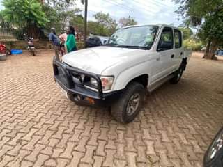 A picture of Toyota Hillux Kangaroo