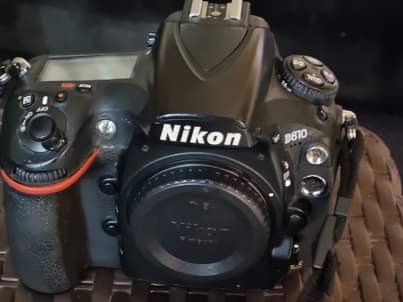 nikon