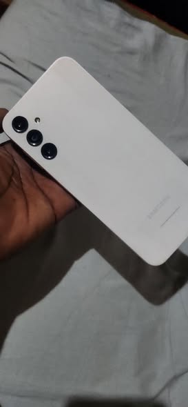 A picture of Samsung jump 3 128gb