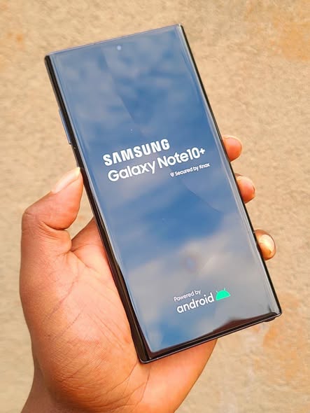 A picture of Samsung galaxy note 10plus