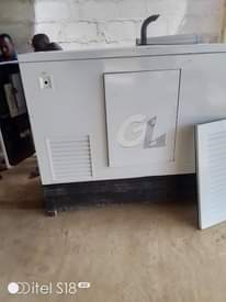 A picture of Generator aina ya logic inauzwa