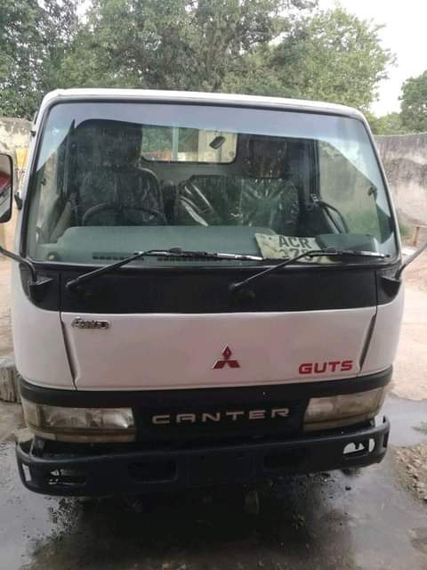 used mitsubishi canter