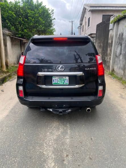 A picture of Sharp 2011 Lexus Gx460 22m only