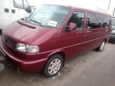 A picture of Volkswagen Transporter BUSES.
