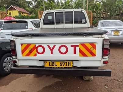 A picture of TOYOTA Hilux Quick sell Wtsup 0776717226