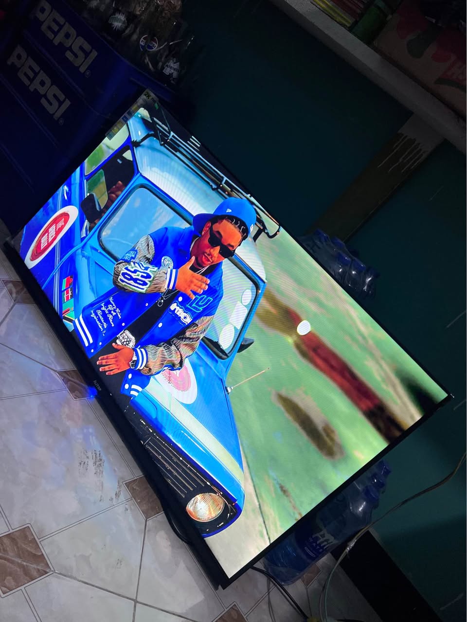 A picture of Altop nch 43 smart Bei ni 320 tu
