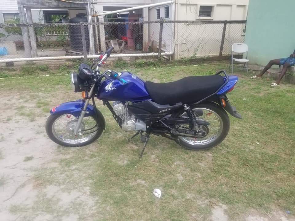 Hj D.