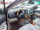 A picture of Lexus 330